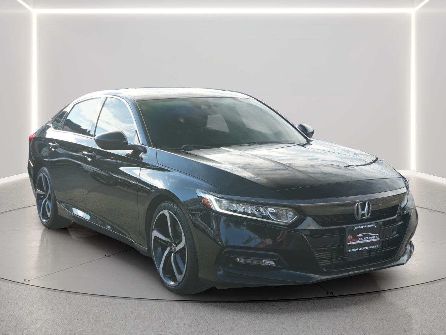 Used 2019 Honda Accord Sport image 7