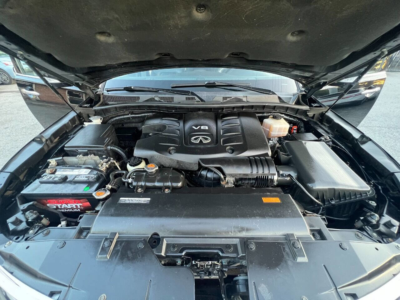 Used 2014 INFINITI QX80 4WD w/ Theater Package image 34