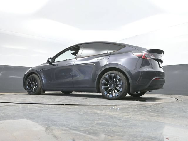 Used 2024 Tesla Model Y Long Range AWD/4WD image 43