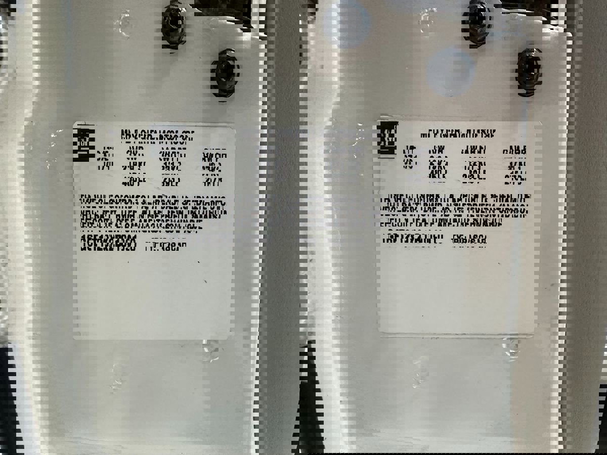 Used 2002 Cadillac Eldorado Touring w/ Preffered Equipment Group FWD image 19