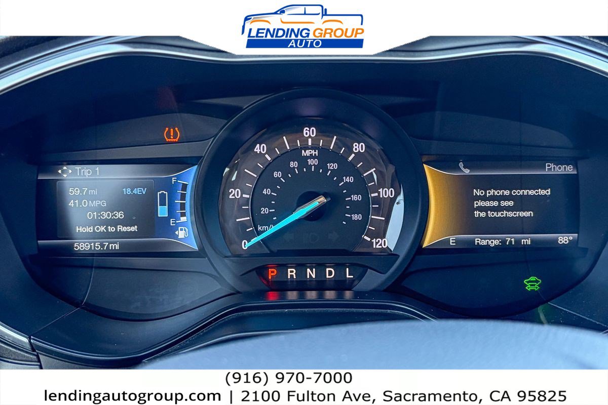 Used 2019 Ford Fusion Titanium FWD image 21