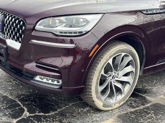 Used 2023 Lincoln Aviator Grand Touring w/ Equipment Group 301A image 9