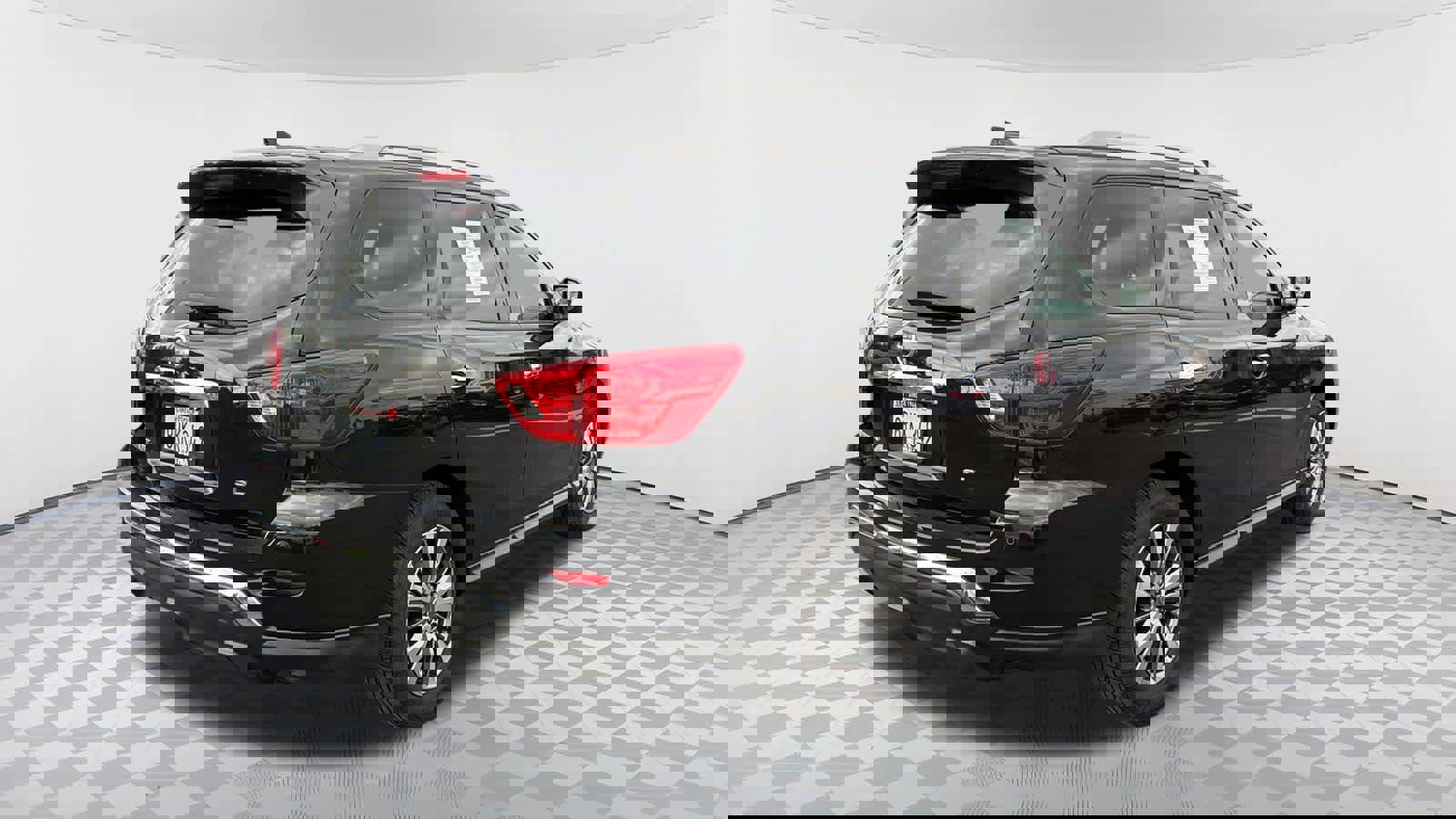 Used 2019 Nissan Pathfinder SL image 5