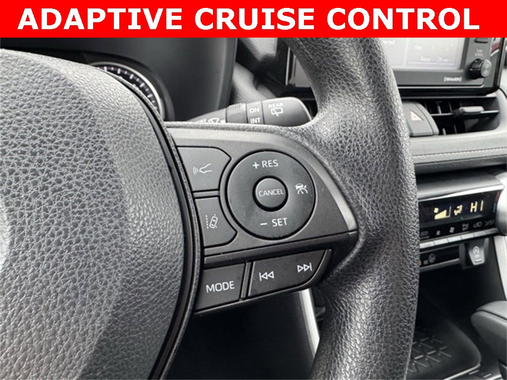 Certified 2022 Toyota RAV4 XLE image 25