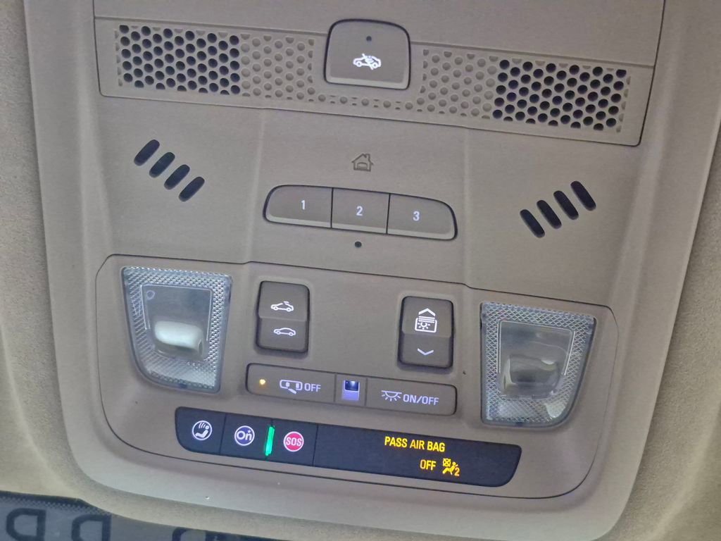 Used 2024 Cadillac XT6 Sport w/ Platinum Package image 21