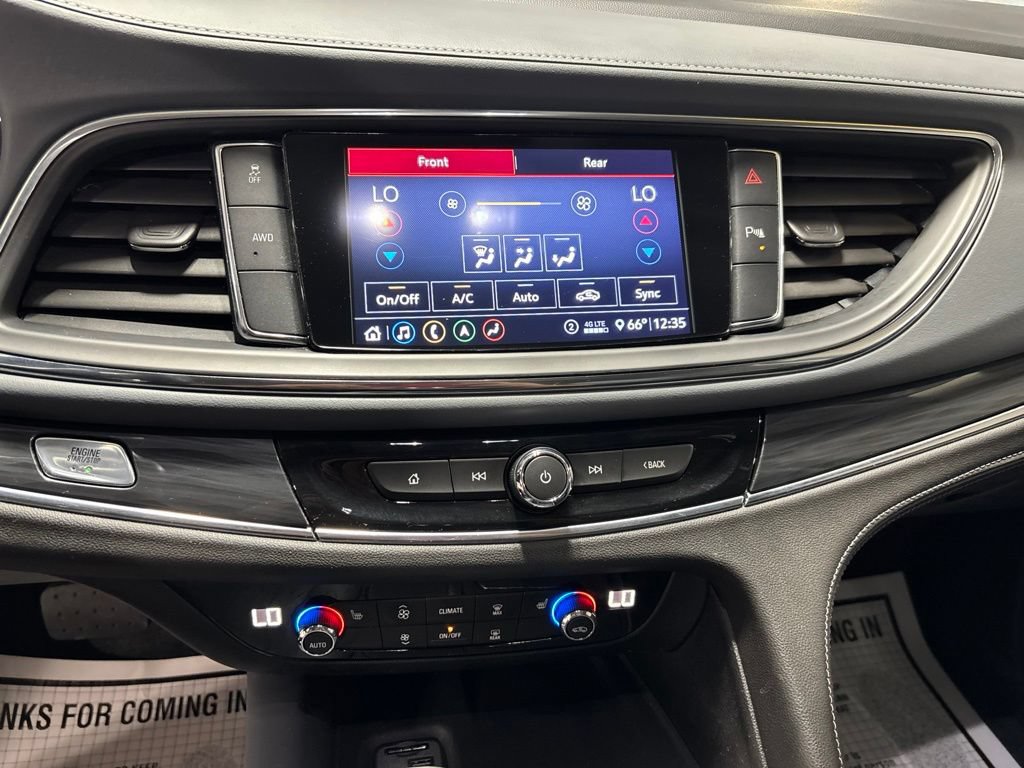 Used 2021 Buick Enclave Essence w/ Sound and Sites Package AWD/4WD image 26