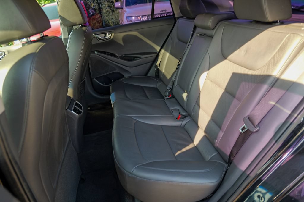 Used 2020 Hyundai Ioniq Limited FWD image 29
