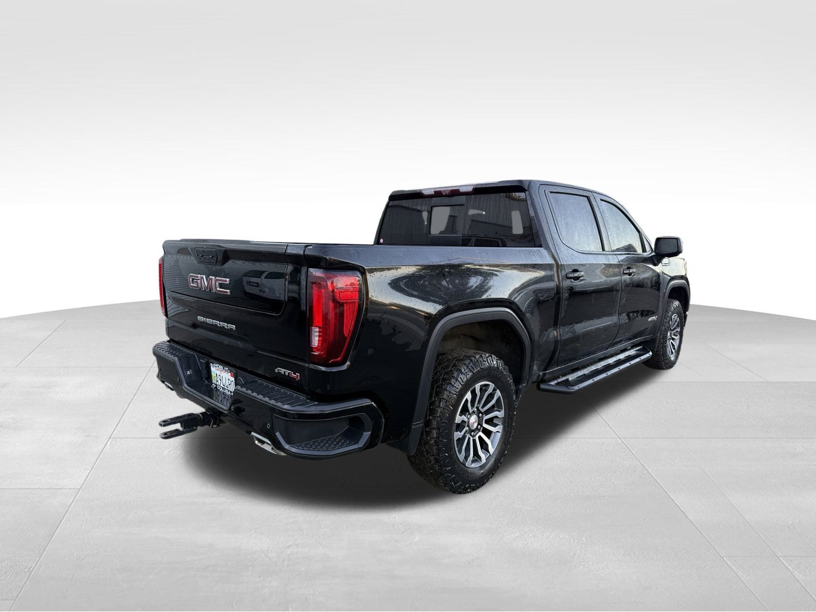 Used 2021 GMC Sierra 1500 AT4 w/ AT4 Premium Package AWD/4WD image 3