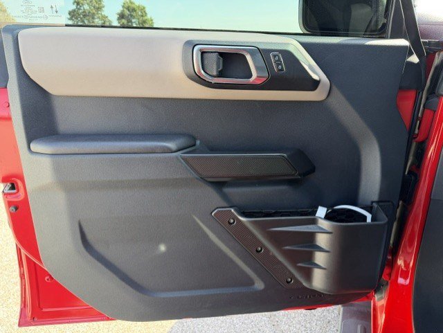 Used 2024 Ford Bronco Wildtrak AWD/4WD image 16