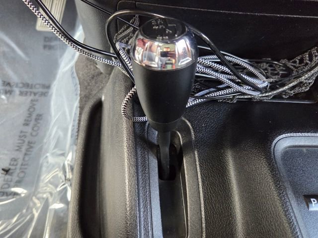 Used 2012 Jeep Wrangler Sport AWD/4WD image 28