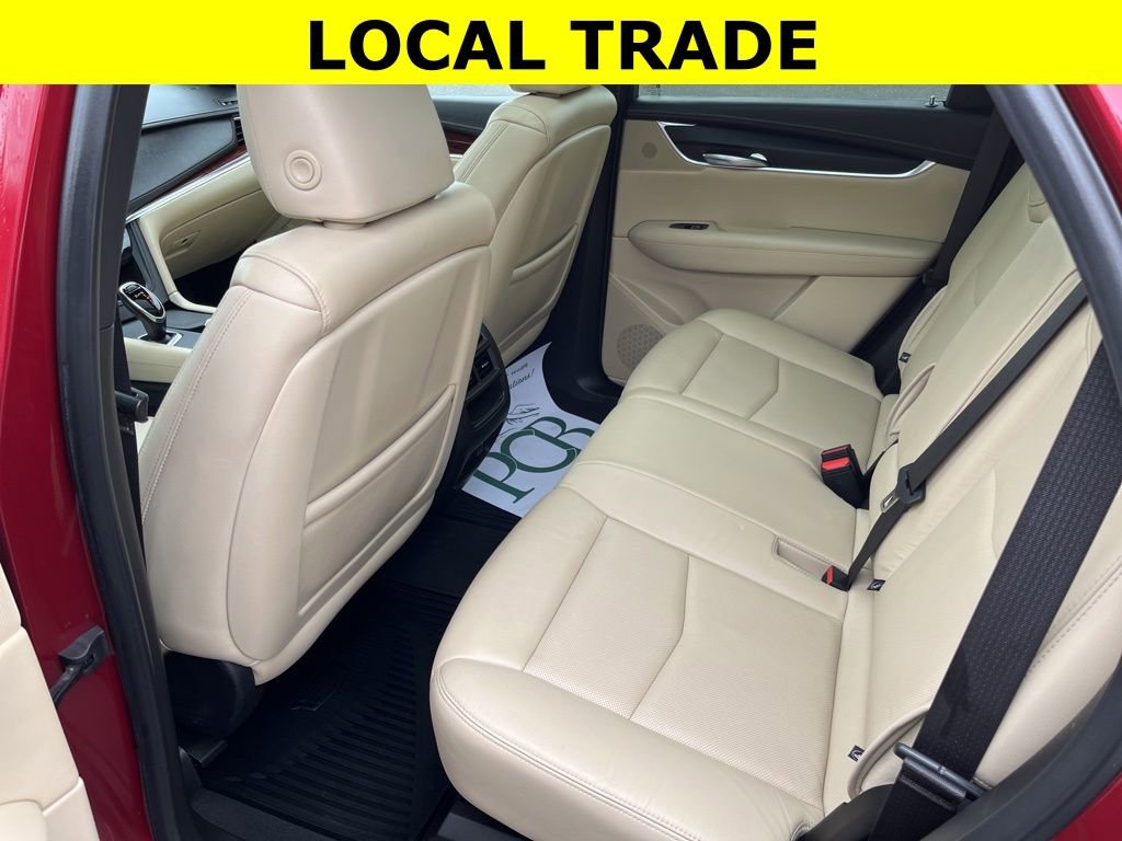 Used 2019 Cadillac XT5 Luxury image 19