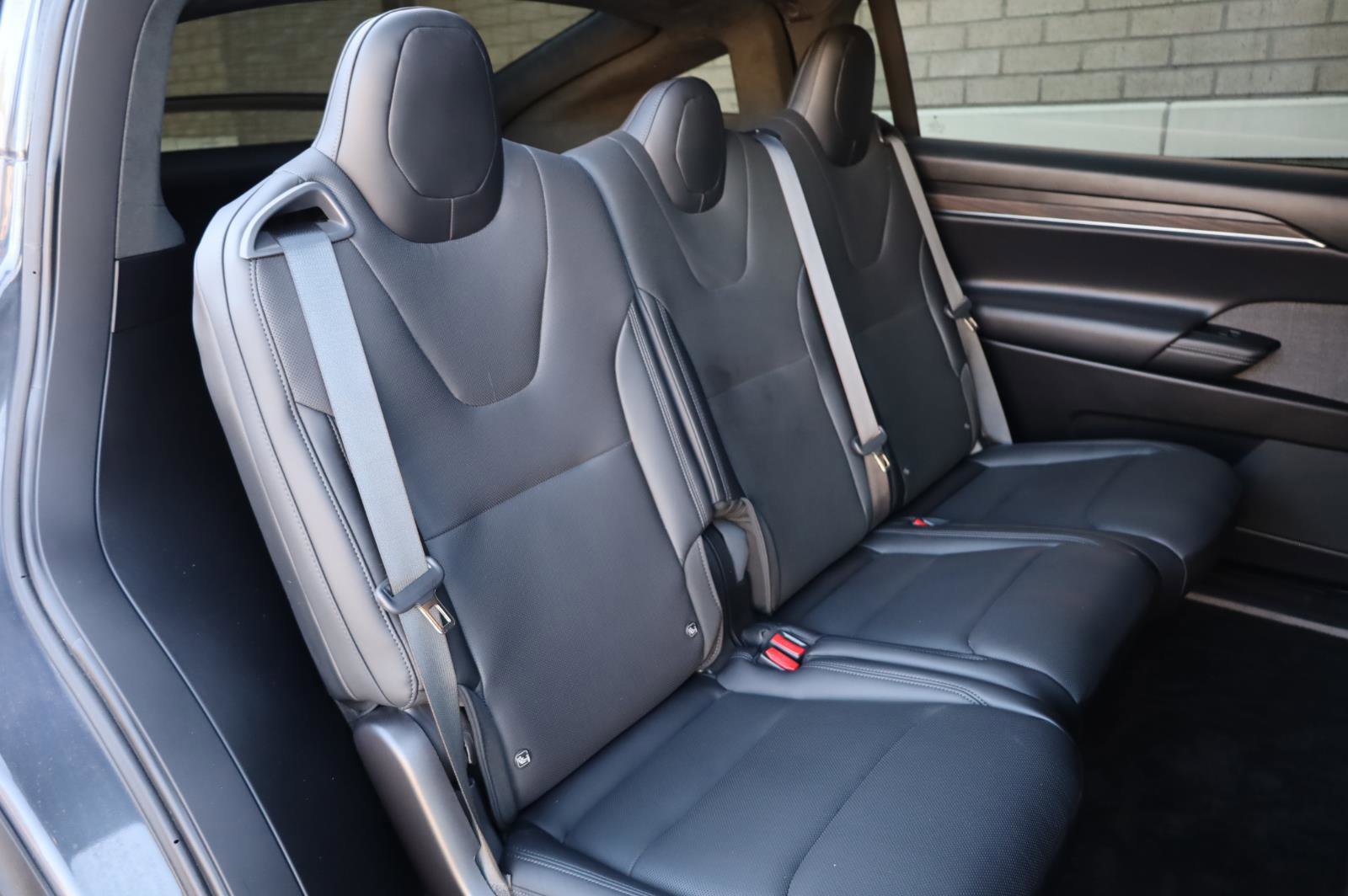 Used 2023 Tesla Model X AWD/4WD image 23