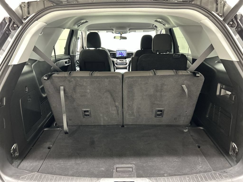 Used 2024 Ford Explorer XLT w/ Class IV Trailer Tow Package AWD/4WD image 22