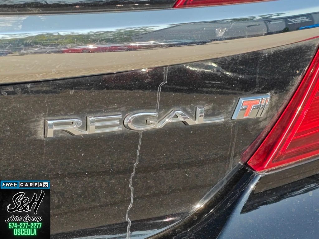 Used 2017 Buick Regal Sport Touring FWD image 21