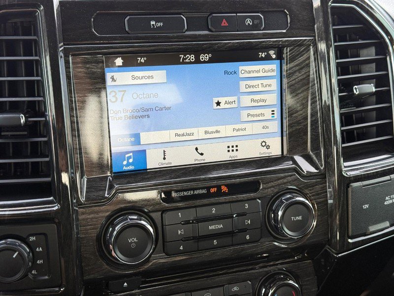 Used 2018 Ford F150 Lariat image 17