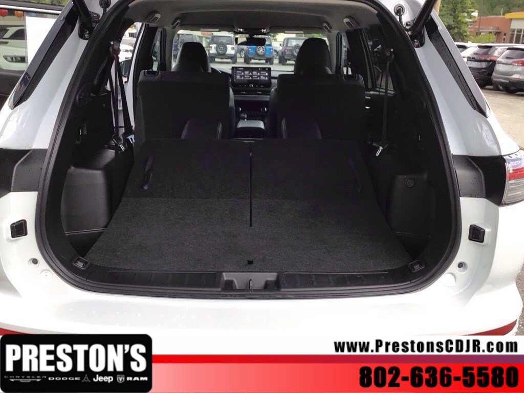 Used 2025 Mitsubishi Outlander SE AWD/4WD image 6
