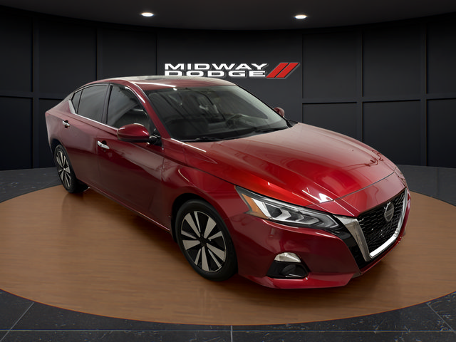 Used 2020 Nissan Altima 2.5 SV FWD video 1