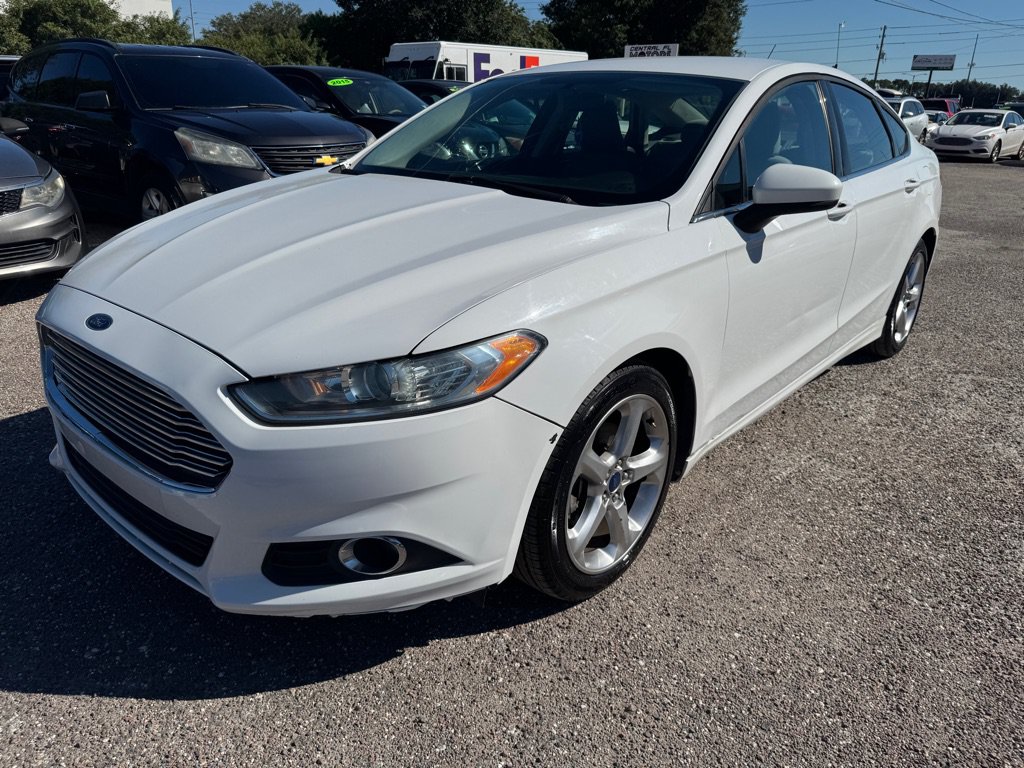 Used 2016 Ford Fusion S w/ Equipment Group 101A FWD image 3