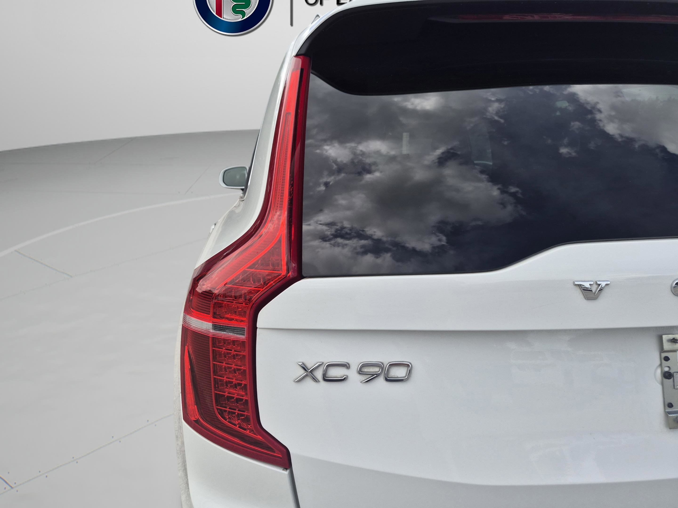 Used 2017 Volvo XC90 T6 Momentum w/ Vision Package AWD/4WD image 64
