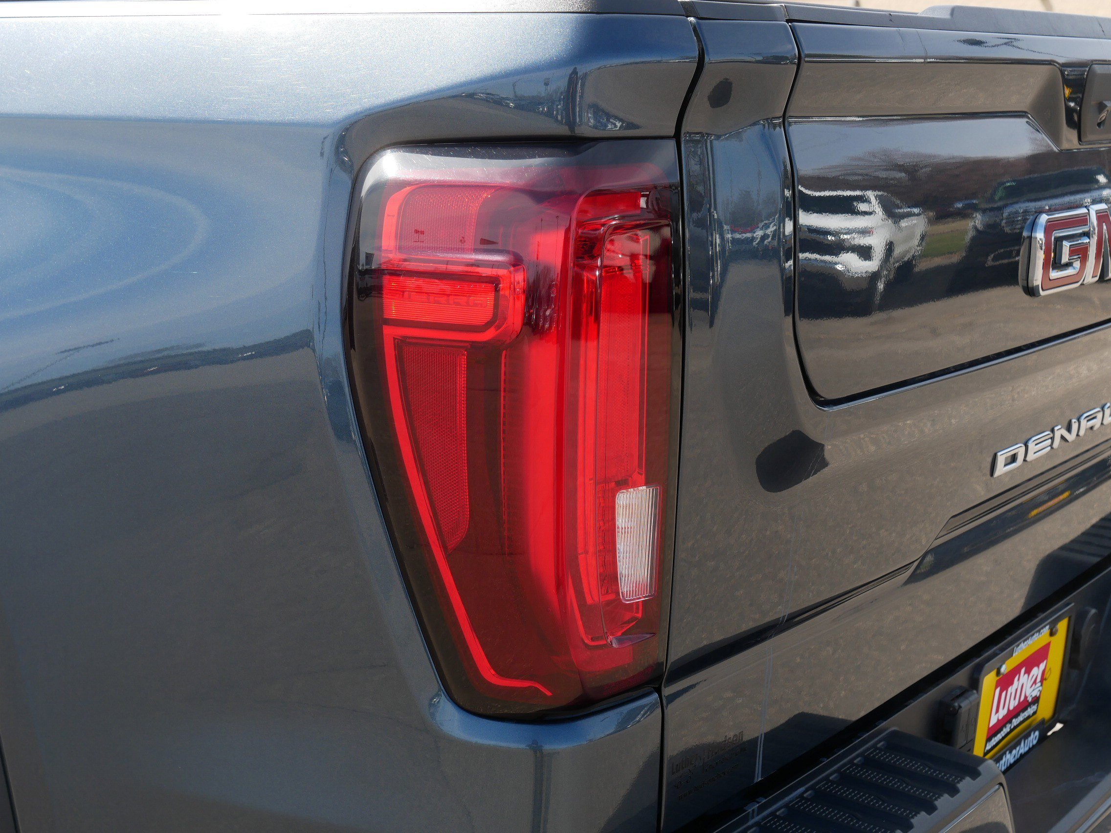 Used 2020 GMC Sierra 1500 Denali w/ Denali Premium Package image 17