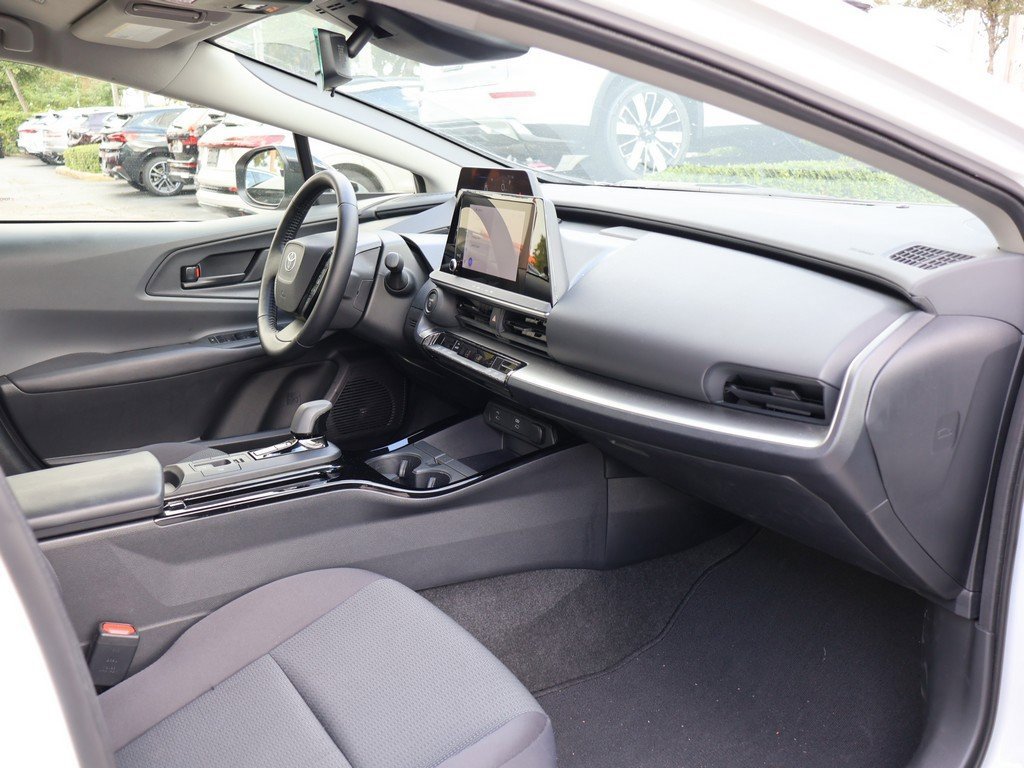 Used 2024 Toyota Prius LE image 22
