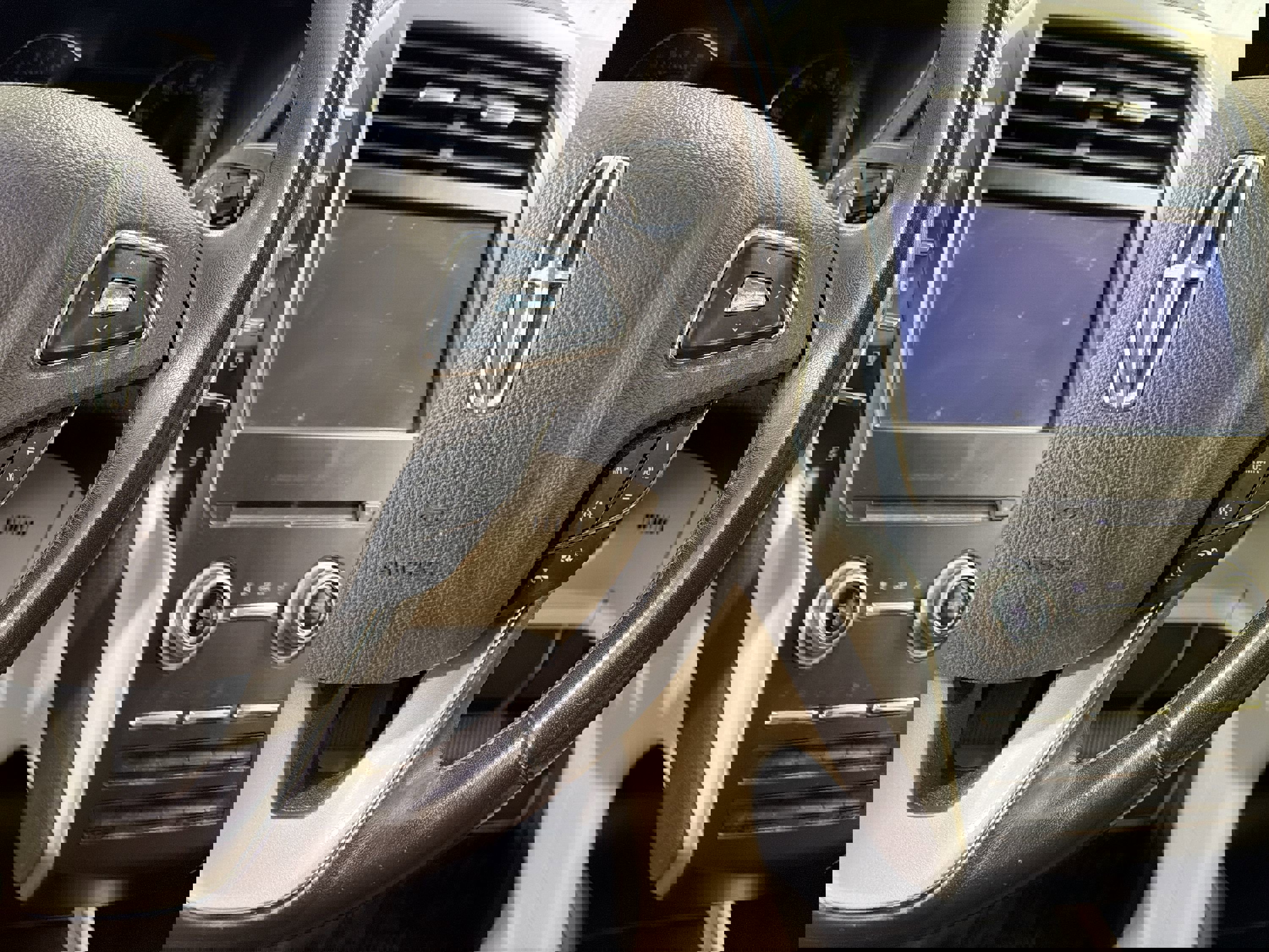 Used 2019 Lincoln MKC Reserve w/ MKC Climate Package image 15