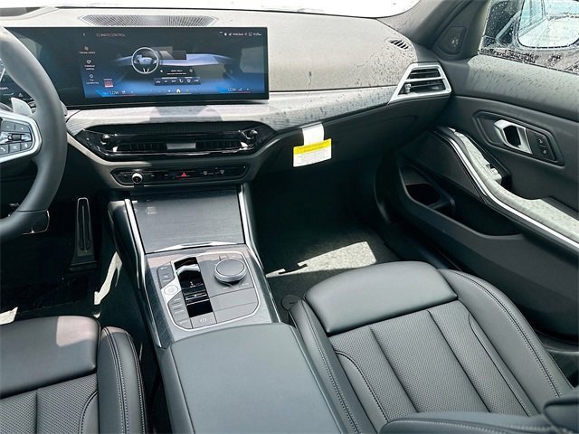 New 2025 BMW 330i Sedan w/ M Sport Package image 22