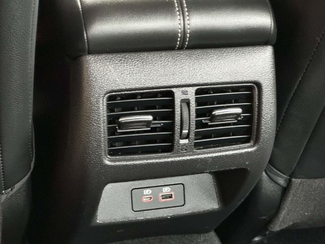 Used 2023 Nissan Altima 2.5 SL AWD/4WD image 17