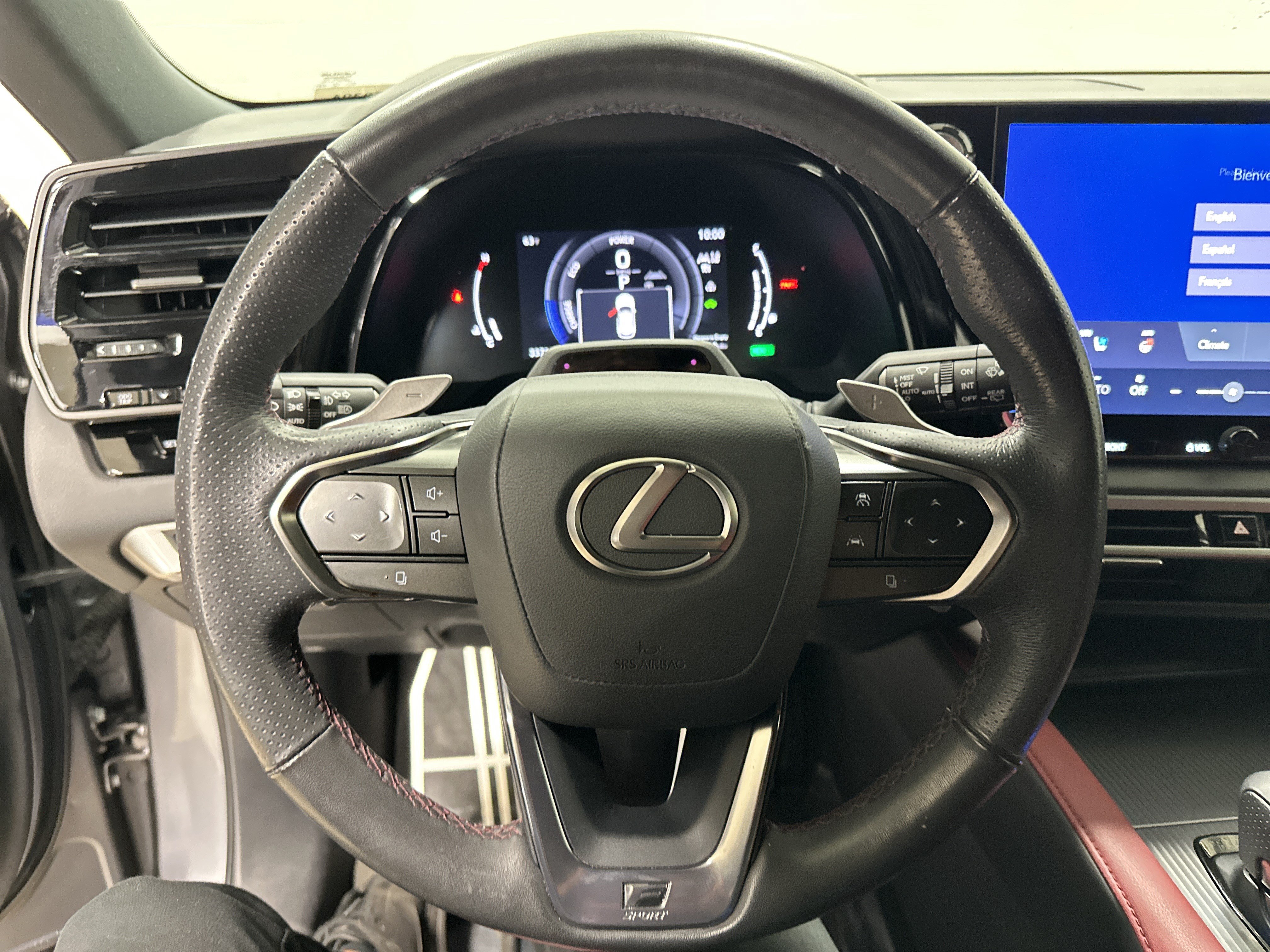 Used 2023 Lexus RX 500h F Sport w/ Cold Area Package AWD/4WD image 18