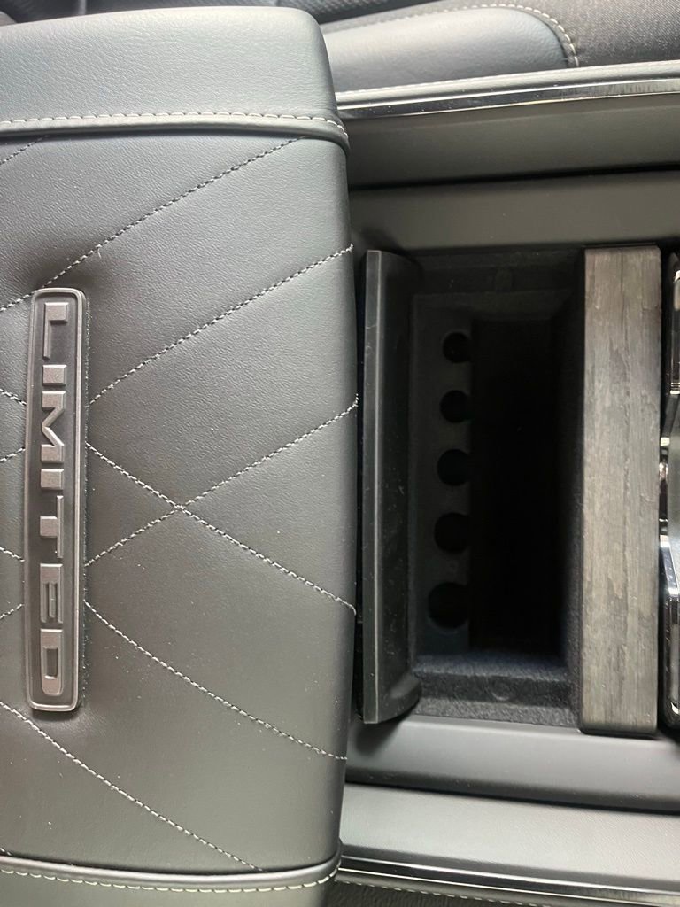 New 2025 RAM 1500 Limited image 33