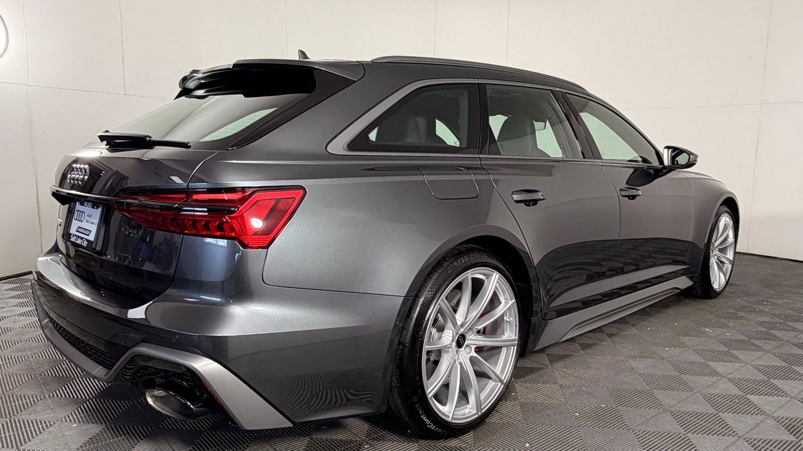 New 2026 Audi RS 6 performance AWD/4WD image 9