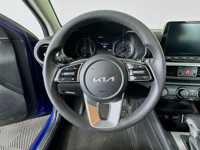 Certified 2023 Kia Forte LXS FWD image 11