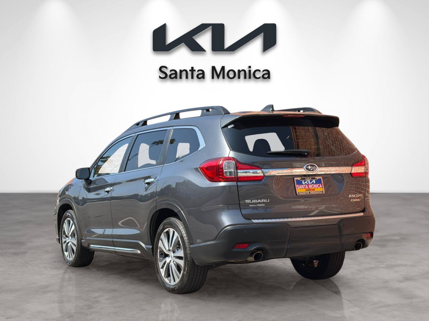 Used 2022 Subaru Ascent Touring AWD/4WD image 4