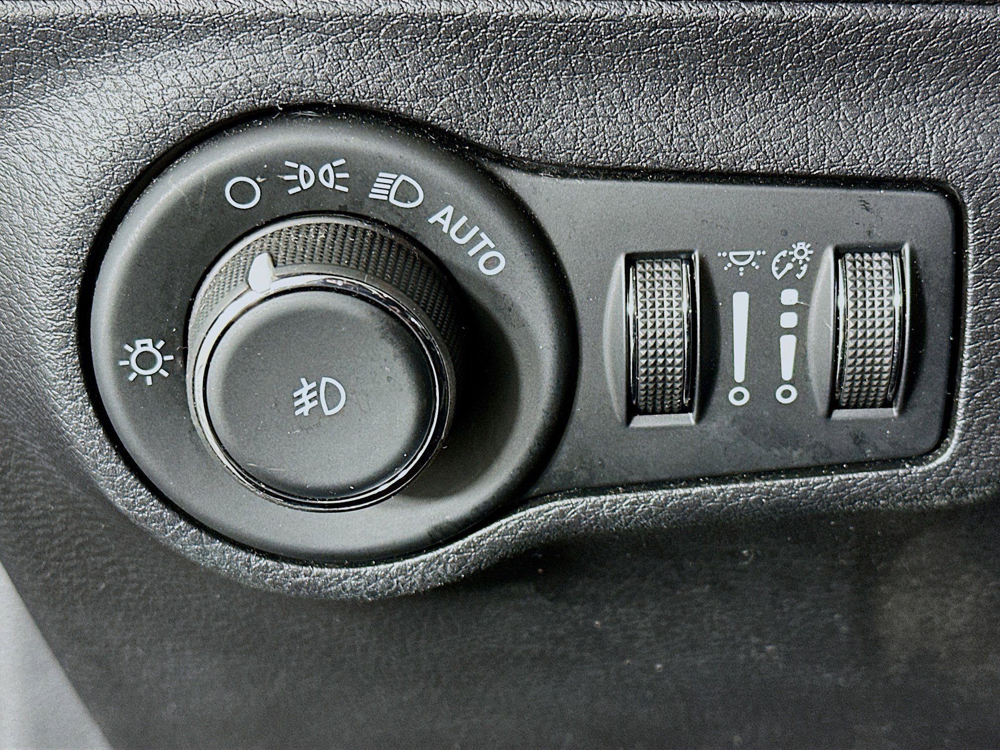 Used 2021 Jeep Compass Altitude image 17