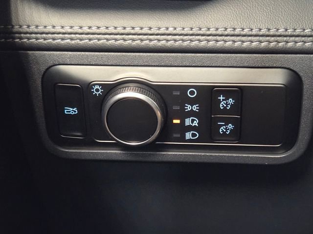 Used 2024 Ford Mustang Premium RWD image 35