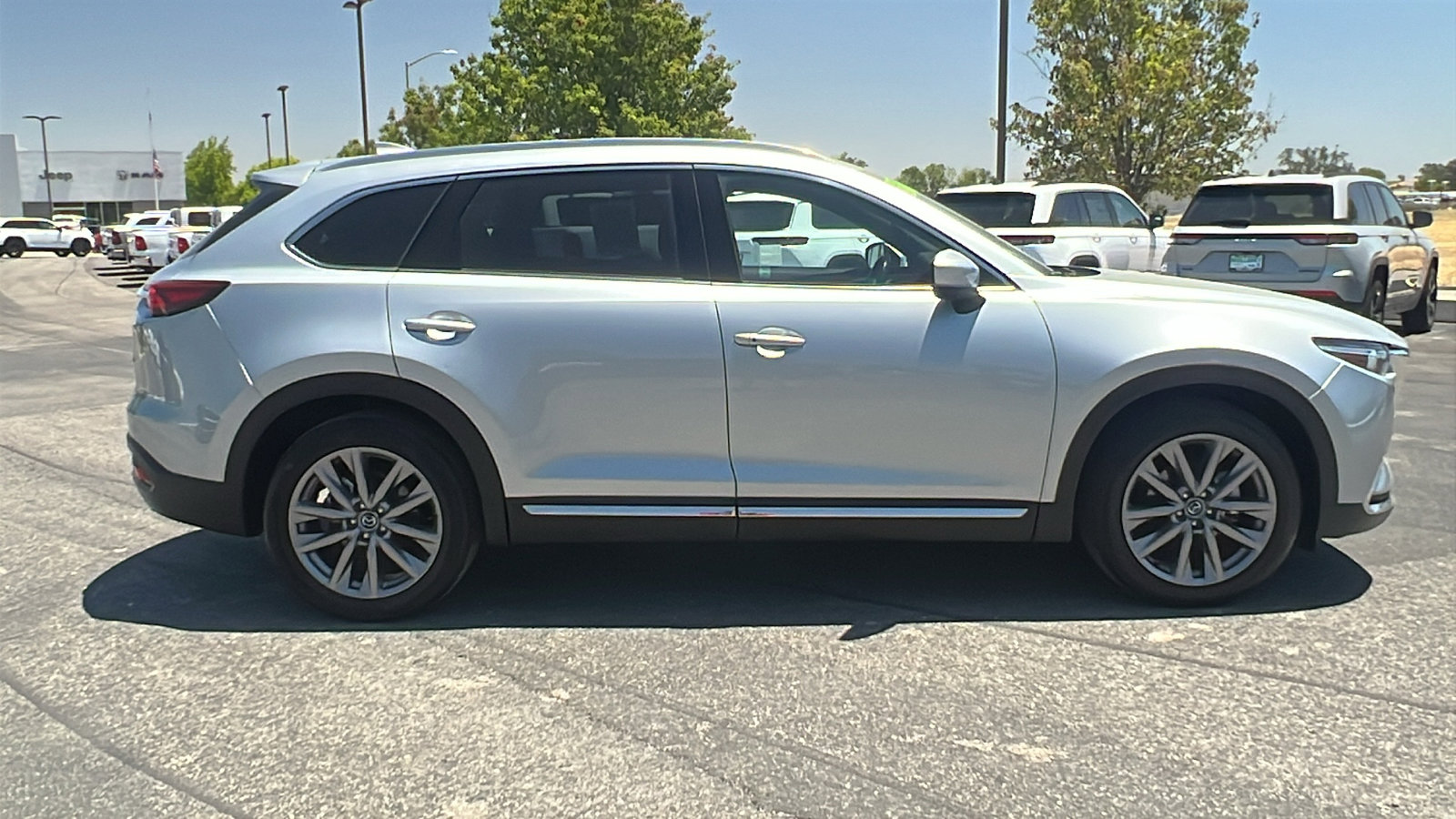 Used 2023 MAZDA CX-9 Grand Touring image 2