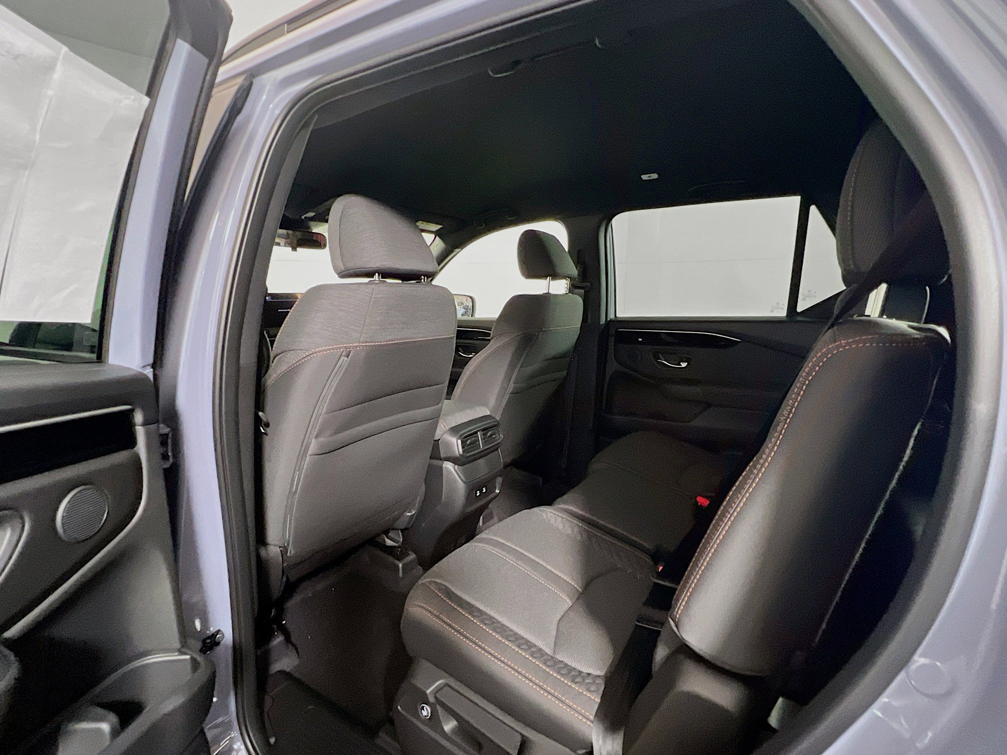 New 2026 Honda Pilot Sport image 17