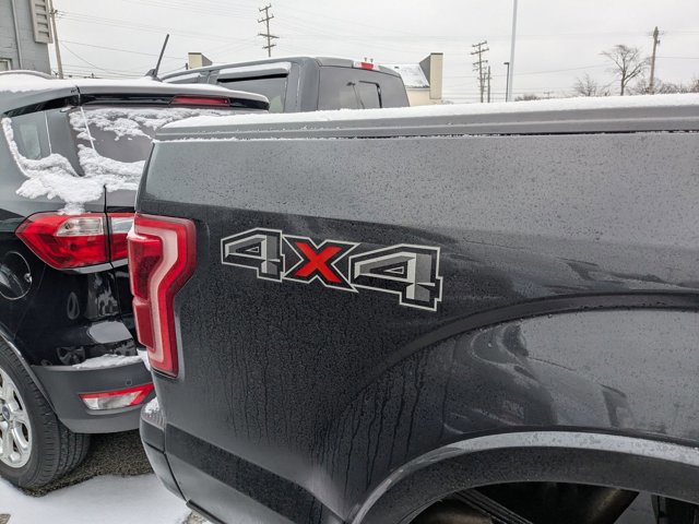 Used 2015 Ford F150 Platinum w/ Equipment Group 701A Luxury image 11