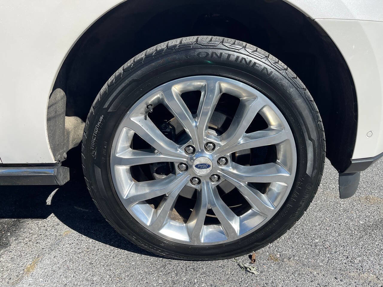 Used 2018 Ford Expedition Max Limited w/ Equipment Group 302A image 11