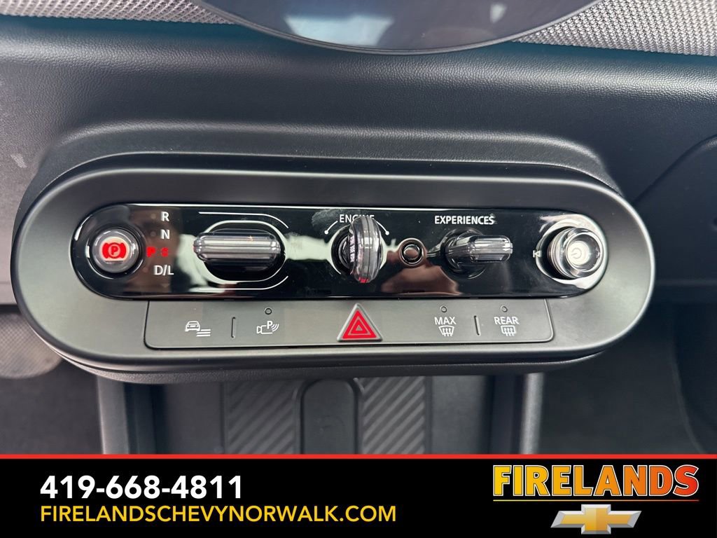 Used 2025 MINI Cooper S image 24