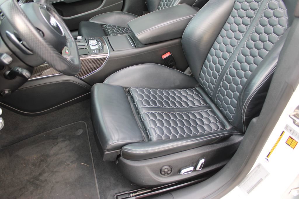 Used 2017 Audi RS 7 Prestige image 19