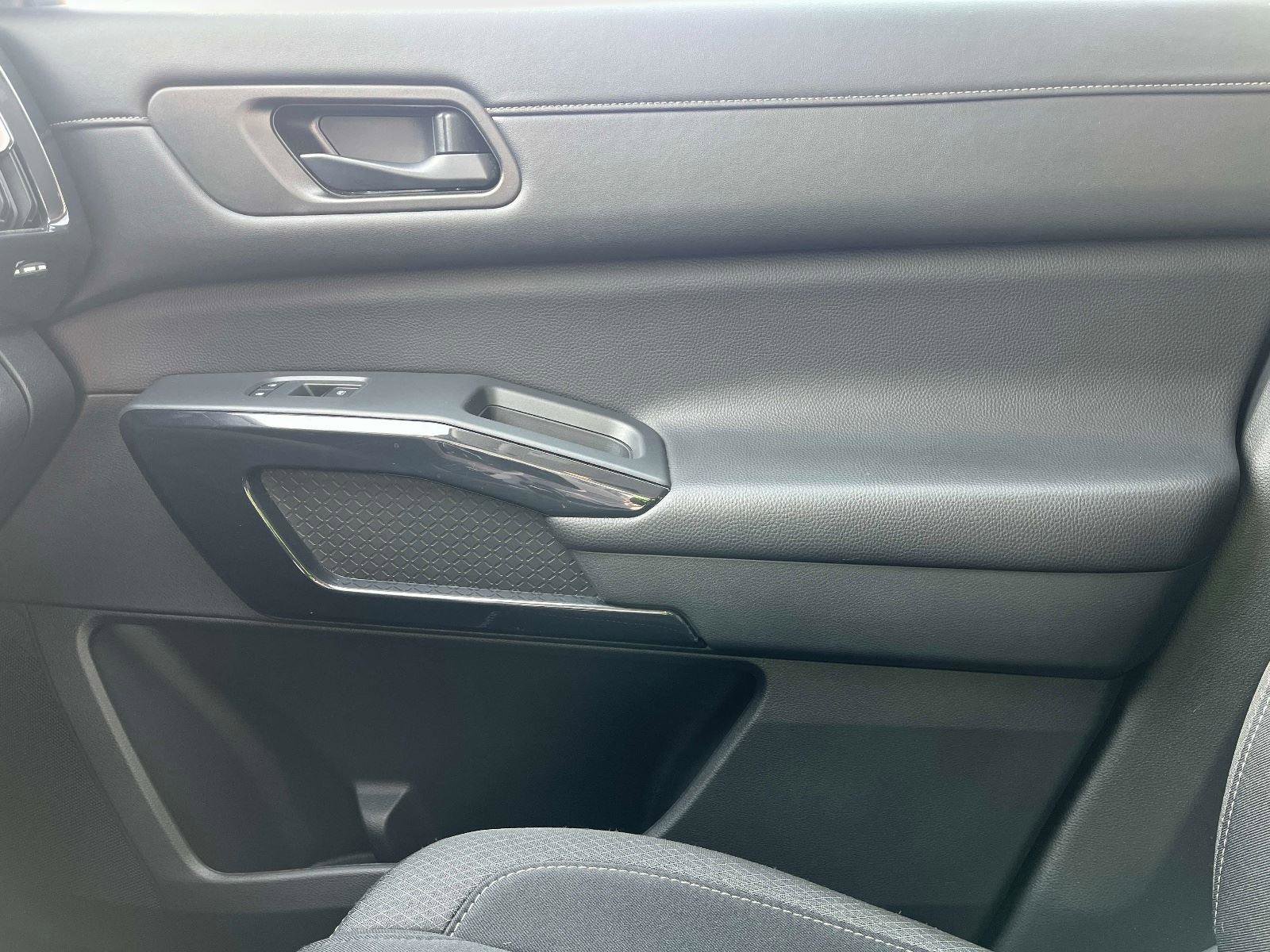 Certified 2024 Nissan Pathfinder SV w/ Cargo Package image 23