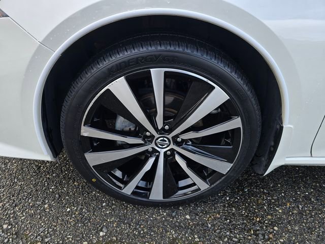 Used 2019 Nissan Altima 2.5 Platinum image 13
