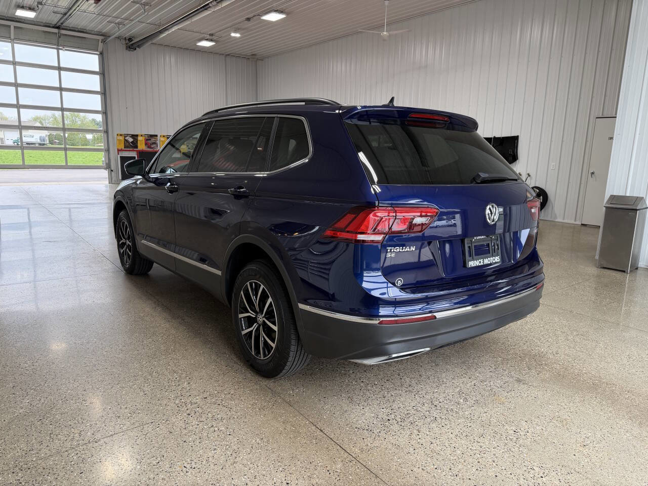 Used 2021 Volkswagen Tiguan S AWD/4WD image 3