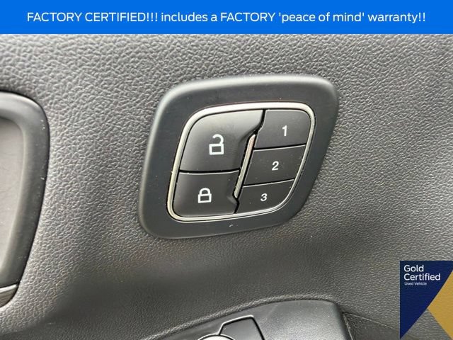 Used 2025 Ford Escape Platinum AWD/4WD image 26