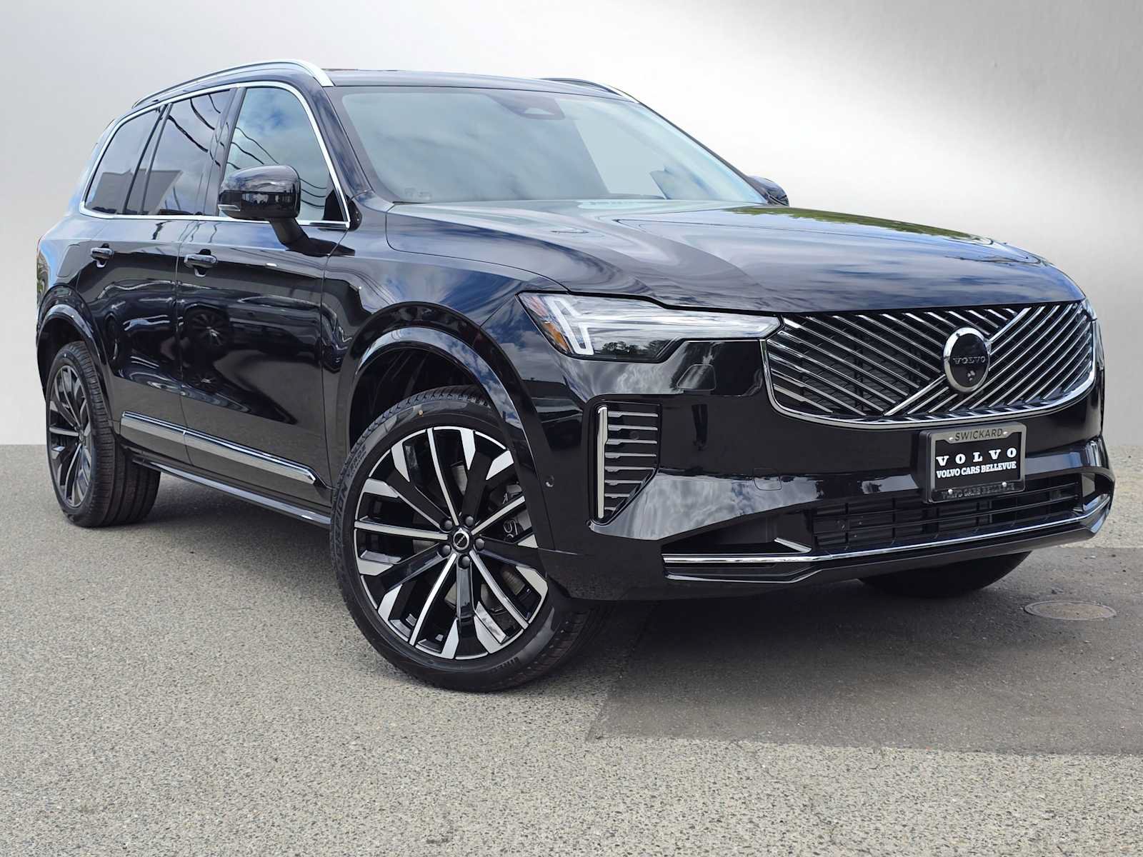 New 2026 Volvo XC90 T8 Plus w/ Protection Package