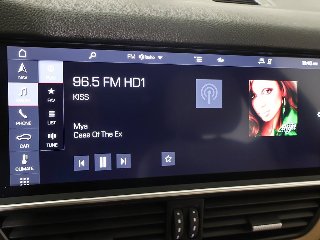 Used 2020 Porsche Cayenne image 51