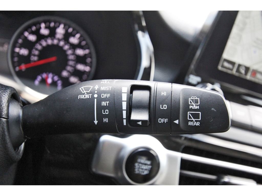 Used 2023 Kia Seltos SX w/ SX Sunroof Package image 22