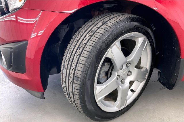 Used 2014 Chevrolet Sonic LTZ w/ Fun and Sun Package FWD image 34
