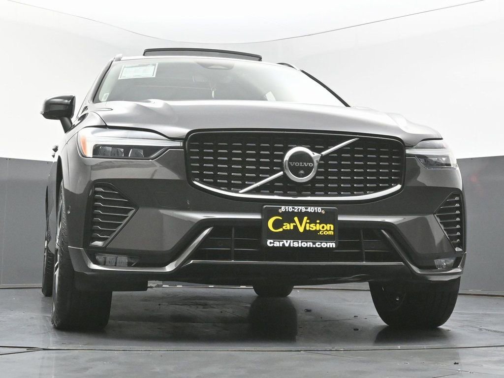 Used 2023 Volvo XC60 B5 Plus image 53